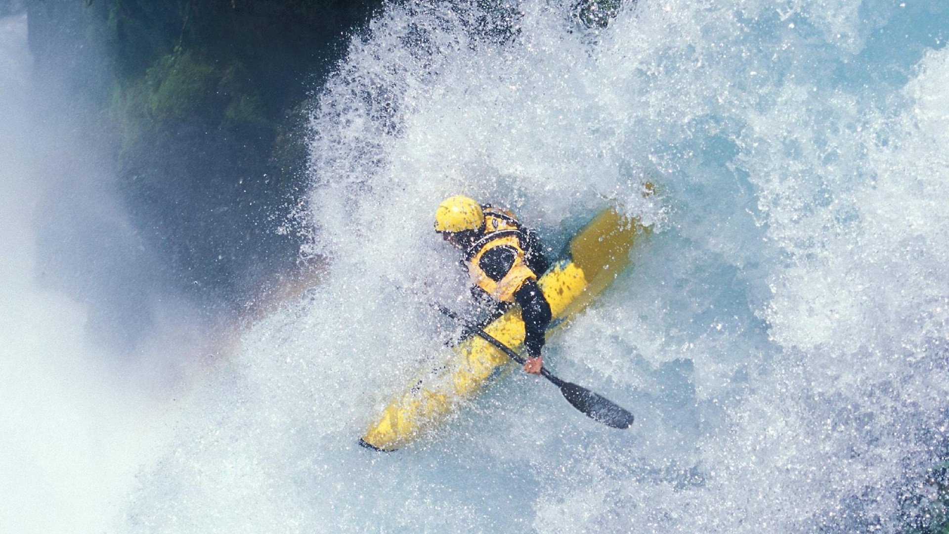 基耶萨一剑封喉，在西班牙与伊朗的战术棋局中，他用实力定义不可替代