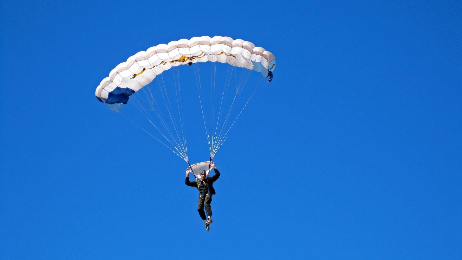 鏖战与传奇，中国队力克马来西亚，安赛龙刷新羽坛纪录